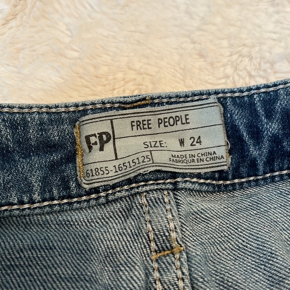 Free People Button Fly Jeans - Picture 4 of 10